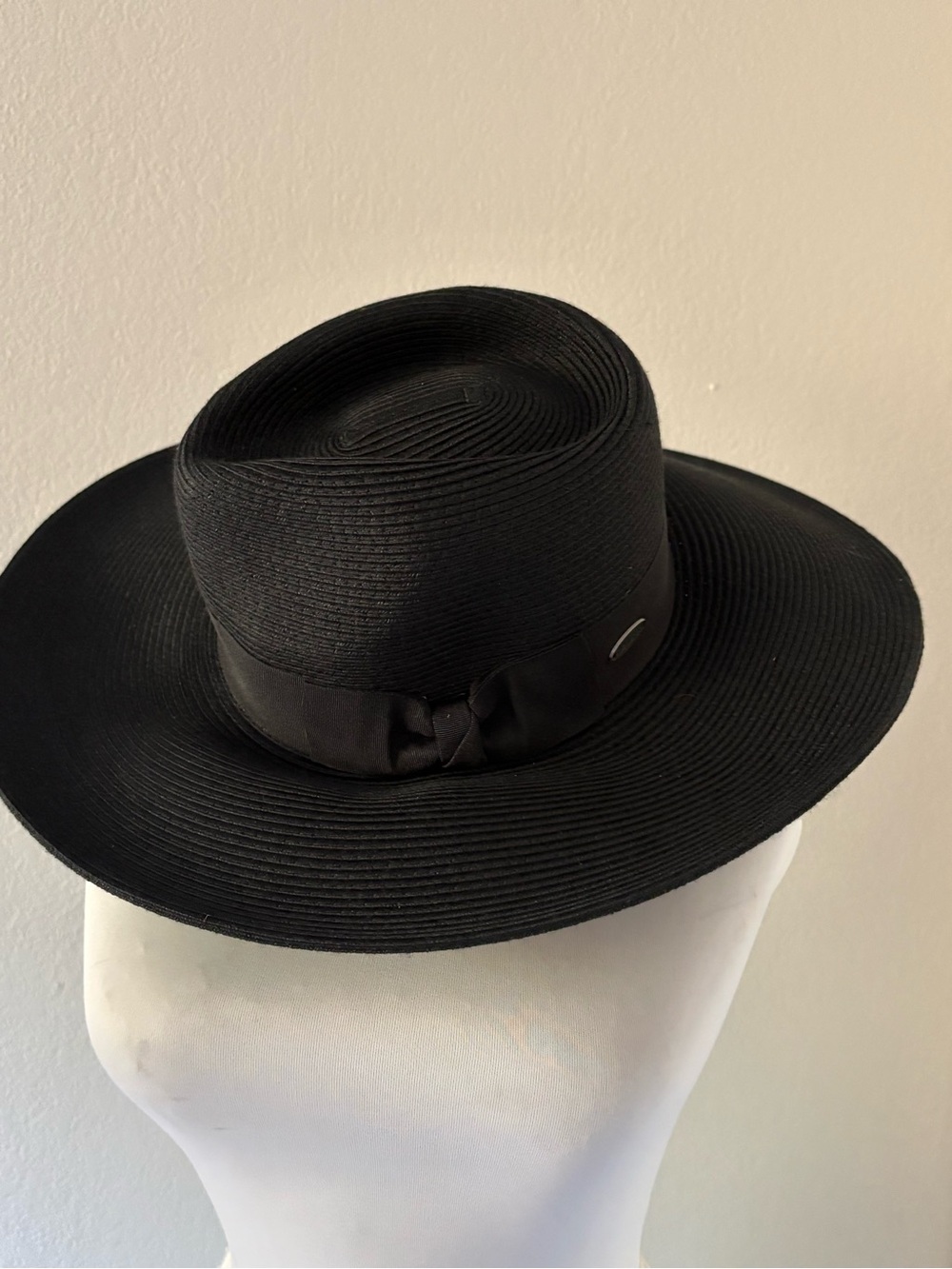 Wallaroo St. Lucia woven Packable black sun NWT hat one size